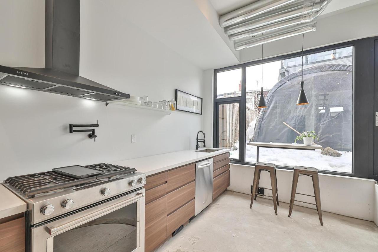 New Modern 1400 Sq Ft Coach House Near Everything Toronto Dış mekan fotoğraf