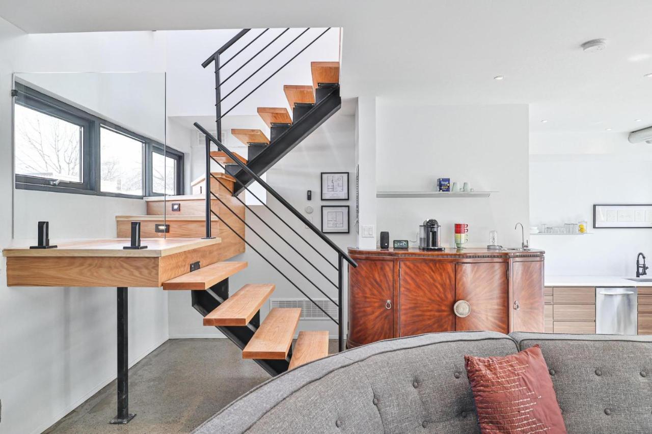 New Modern 1400 Sq Ft Coach House Near Everything Toronto Dış mekan fotoğraf