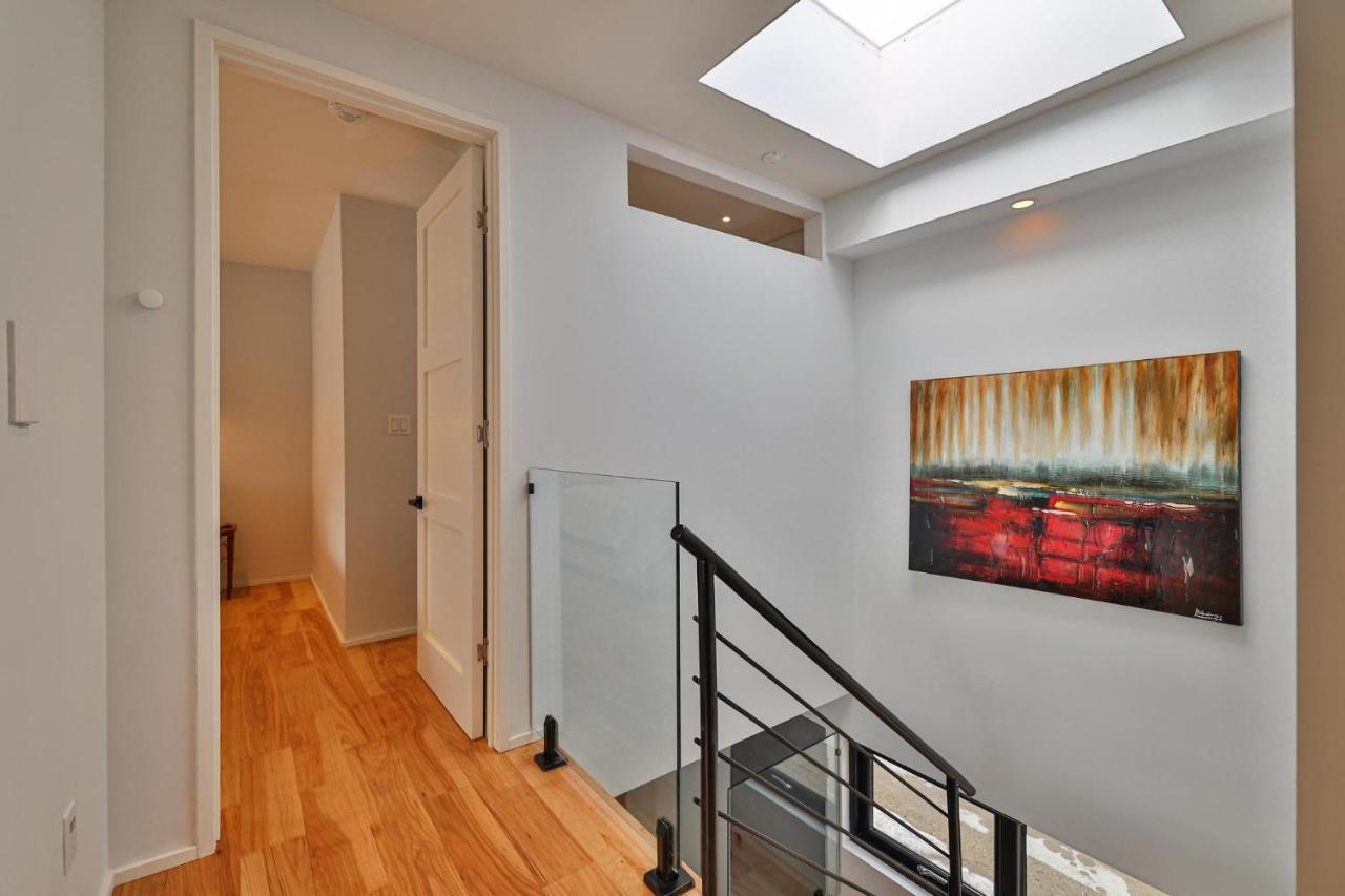 New Modern 1400 Sq Ft Coach House Near Everything Toronto Dış mekan fotoğraf