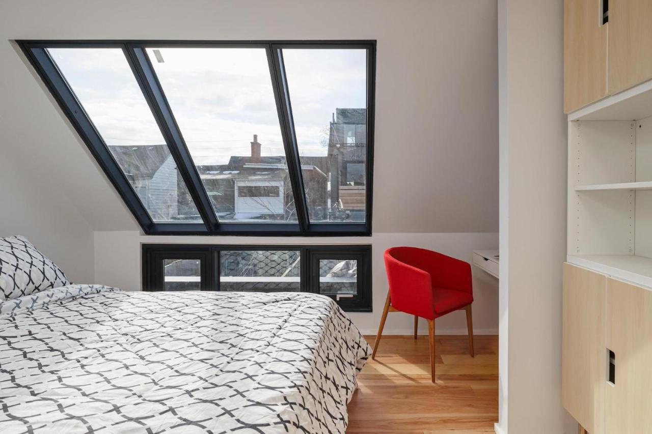 New Modern 1400 Sq Ft Coach House Near Everything Toronto Dış mekan fotoğraf